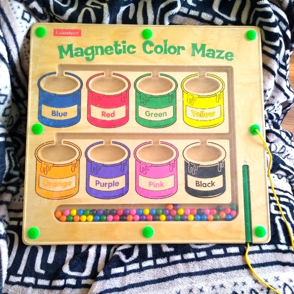 lakeshore Toys Lakeshore Color Maze Learning Game Matching